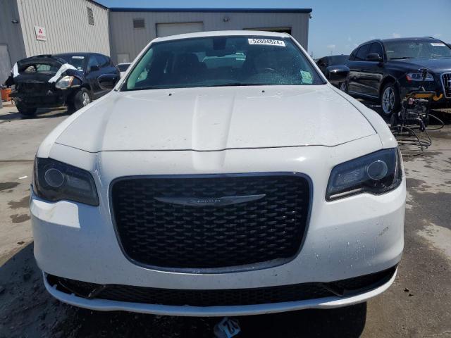 VIN 2C3CCAAG9NH130968 2022 Chrysler 300, Touring no.5