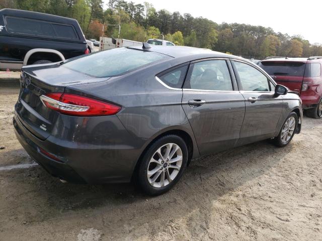 3FA6P0HD4LR245035 Ford Fusion SE 3