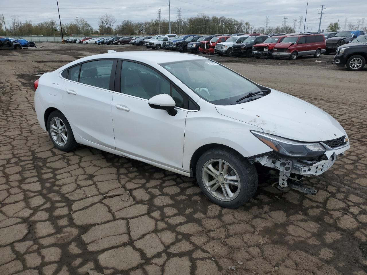 1G1BE5SM5H7156764 2017 Chevrolet Cruze Lt