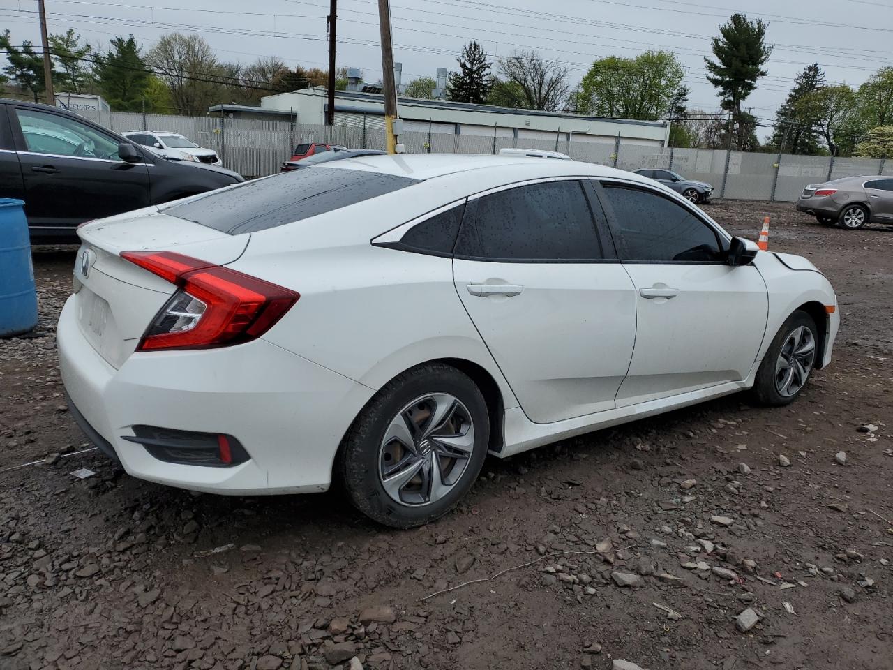 2HGFC2F60KH582366 2019 Honda Civic Lx