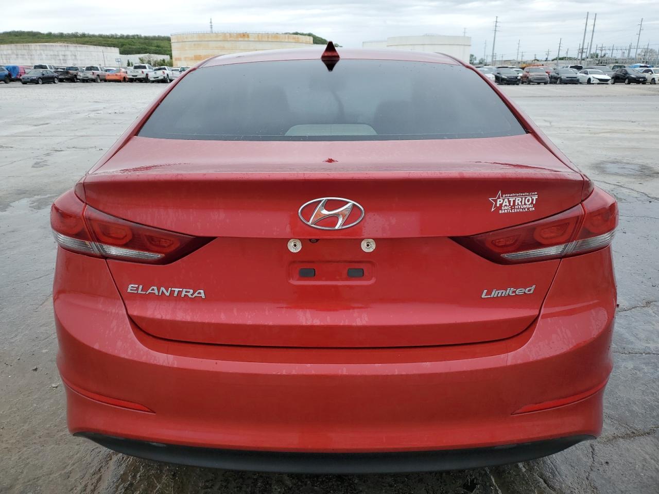 5NPD84LFXHH008669 2017 Hyundai Elantra Se