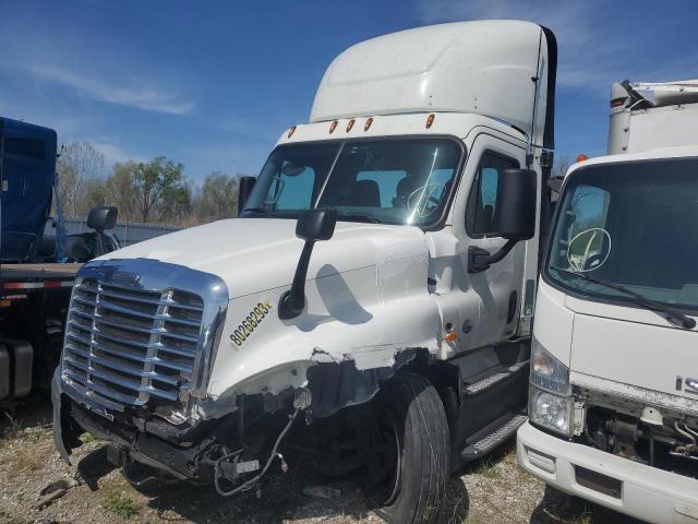 Lot #2454669929 2016 FREIGHTLINER CASCADIA 1 salvage car