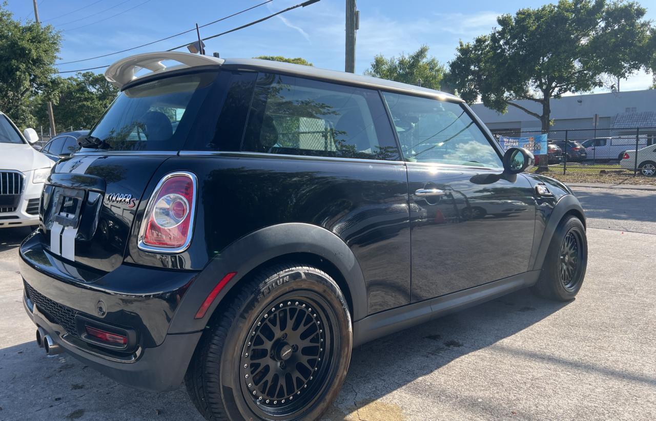 WMWSV3C51DT389400 2013 Mini Cooper S