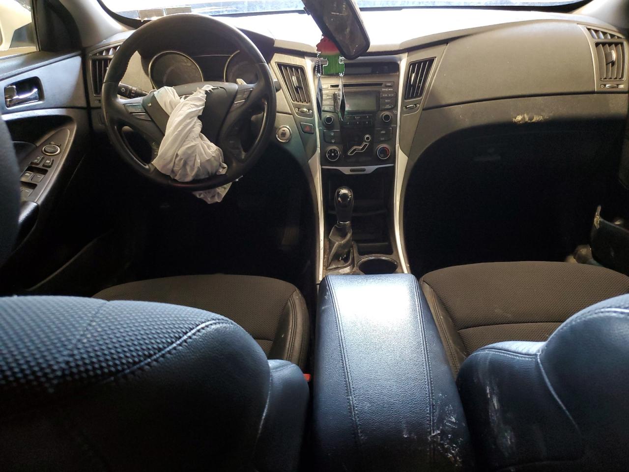 5NPEC4AC4DH703915 2013 Hyundai Sonata Se