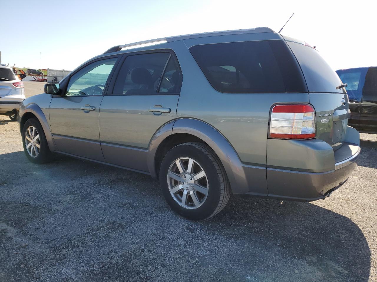 1FMDK02W18GA15134 2008 Ford Taurus X Sel