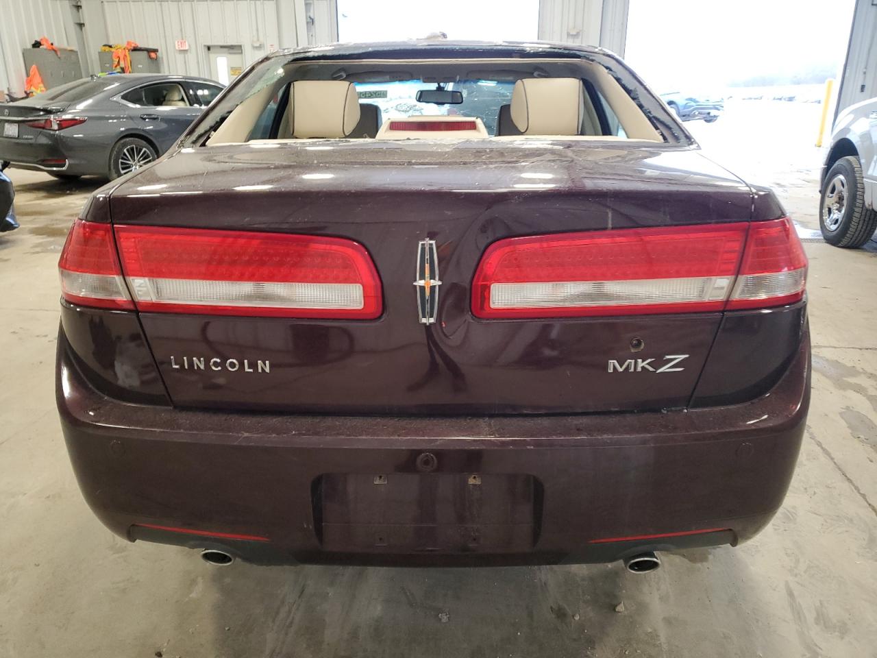 3LNHL2GC2BR768485 2011 Lincoln Mkz