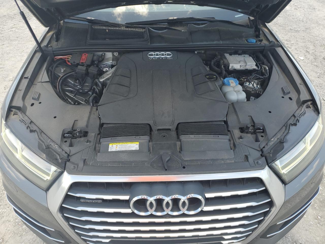 WA1LAAF79HD004096 2017 Audi Q7 Premium Plus