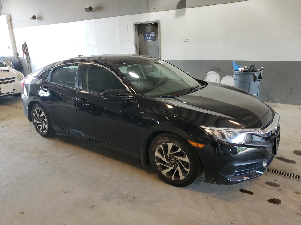 2HGFC2F72JH503447 2018 Honda Civic Ex