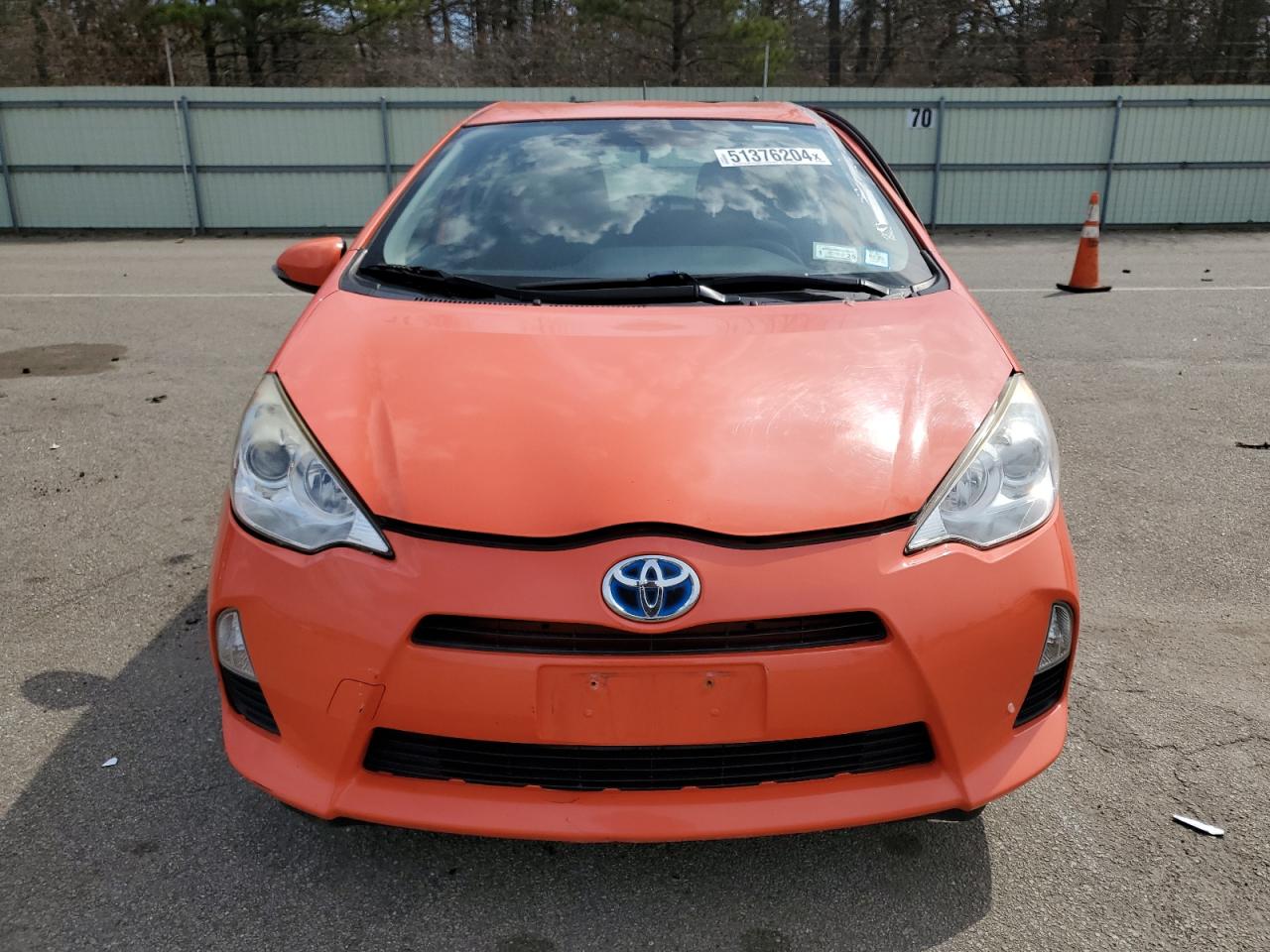 JTDKDTB39E1083483 2014 Toyota Prius C