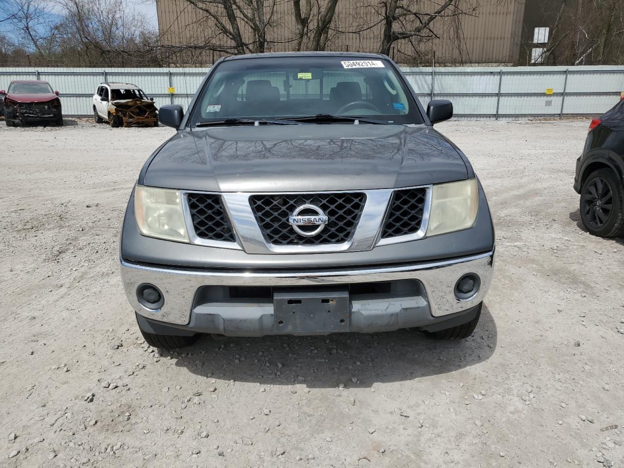 2022 Nissan Frontier King Cab Le vin: 1N6AD06W25C427722