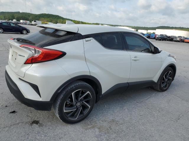 NMTKHMBXXMR131540 Toyota C-HR XLE 3