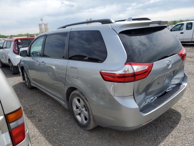 Lot #2503452980 2019 TOYOTA SIENNA LE salvage car