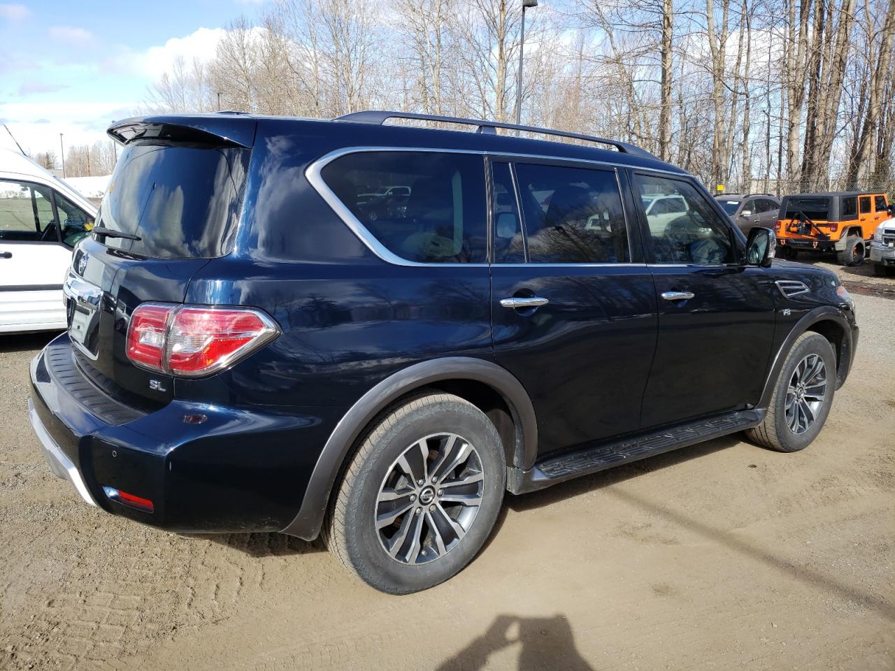 JN8AY2ND0JX000033 2018 Nissan Armada Sv