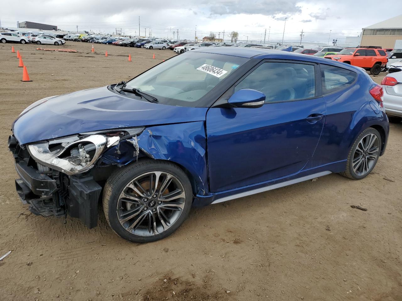 KMHTC6AE0GU256610 2016 Hyundai Veloster Turbo