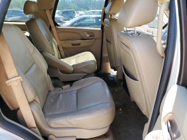 2010 Cadillac Escalade Premium VIN: 1GYUKCEF8AR149371 Lot: 52418324