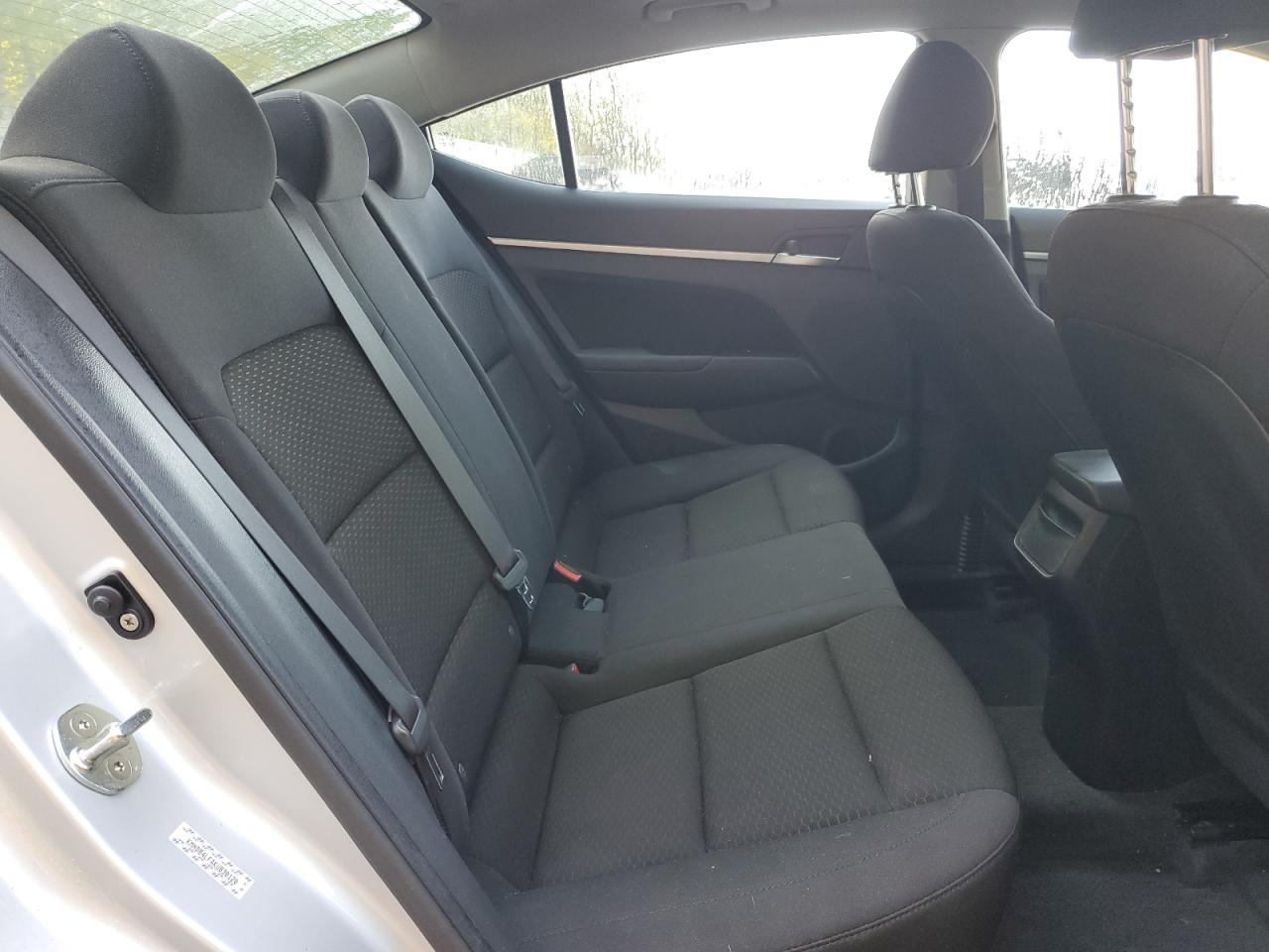 KMHD84LF4KU830120 2019 Hyundai Elantra Sel