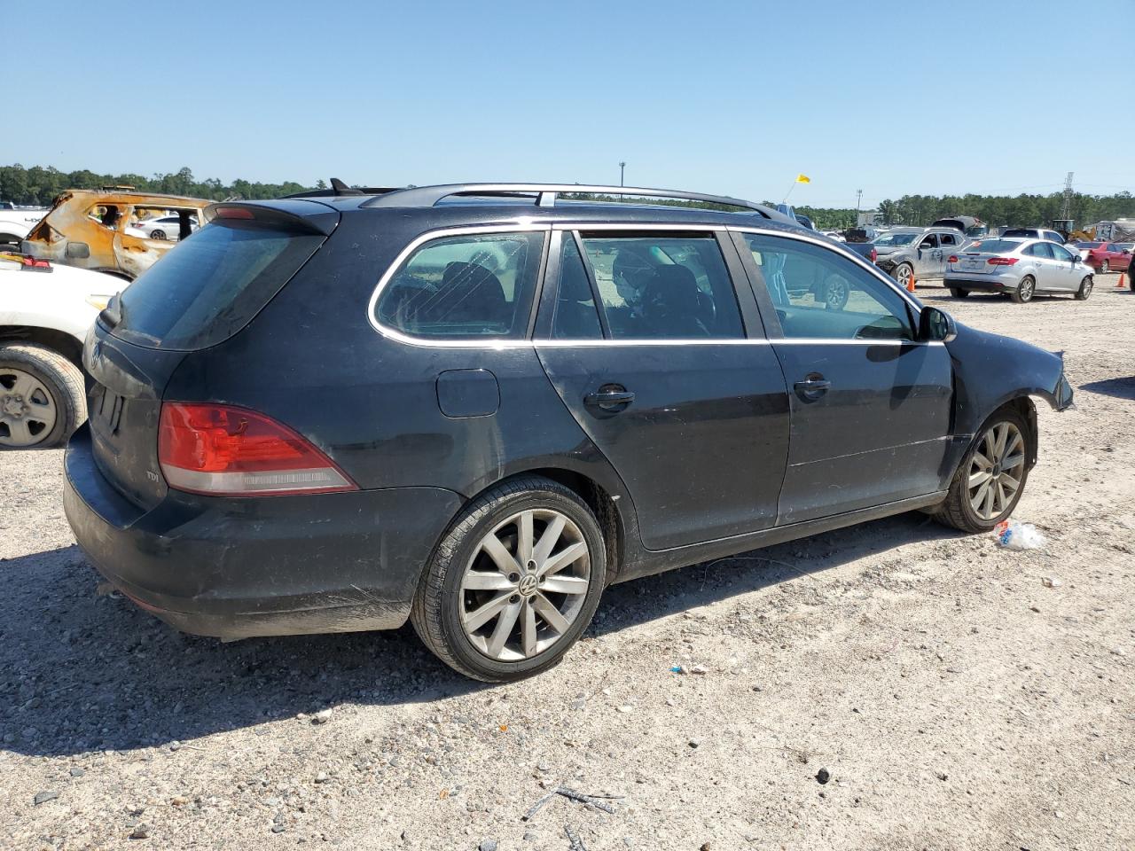 2013 Volkswagen Jetta Tdi vin: 3VWPL7AJ9DM610727