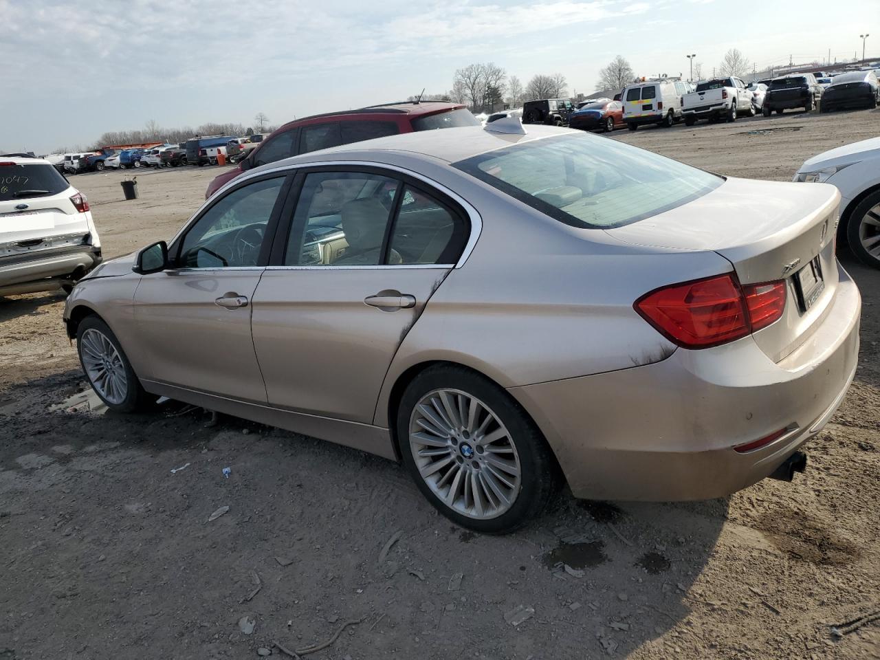 WBA3B3C54DF540001 2013 BMW 328 Xi