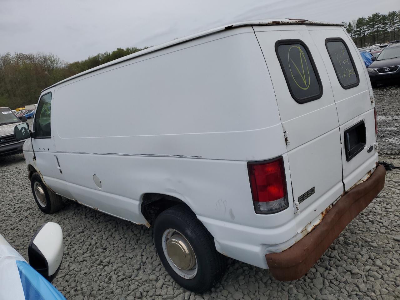 1FTNE24L21HA61702 2001 Ford Econoline E250 Van