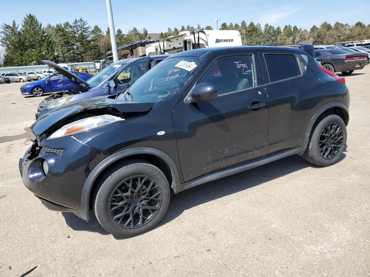 2014 Nissan Juke S vin: JN8AF5MR5ET355846