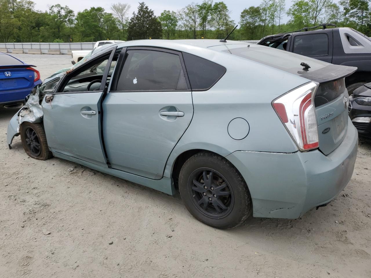 Lot #2473455096 2015 TOYOTA PRIUS