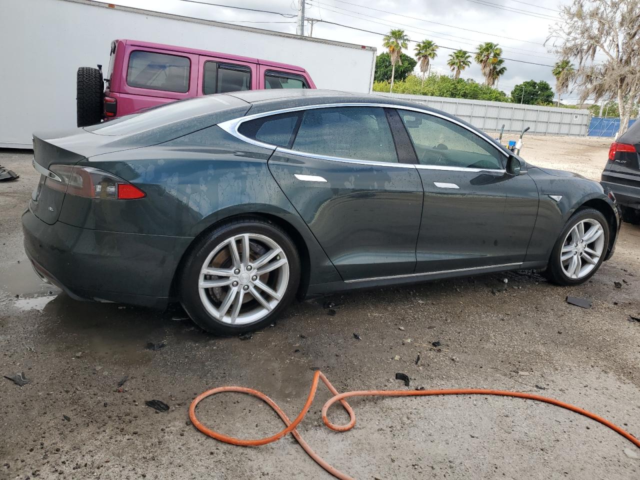 5YJSA1DN9DFP24892 2013 Tesla Model S