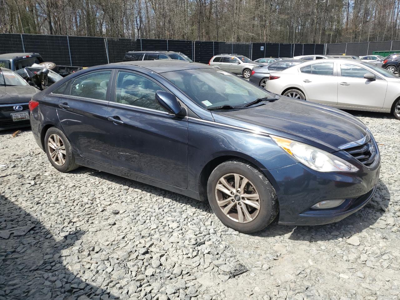 5NPEB4AC4DH530156 2013 Hyundai Sonata Gls