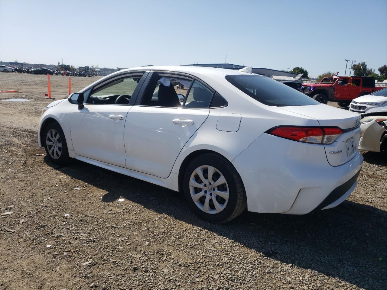 5YFEPRAE9LP109244 2020 Toyota Corolla Le