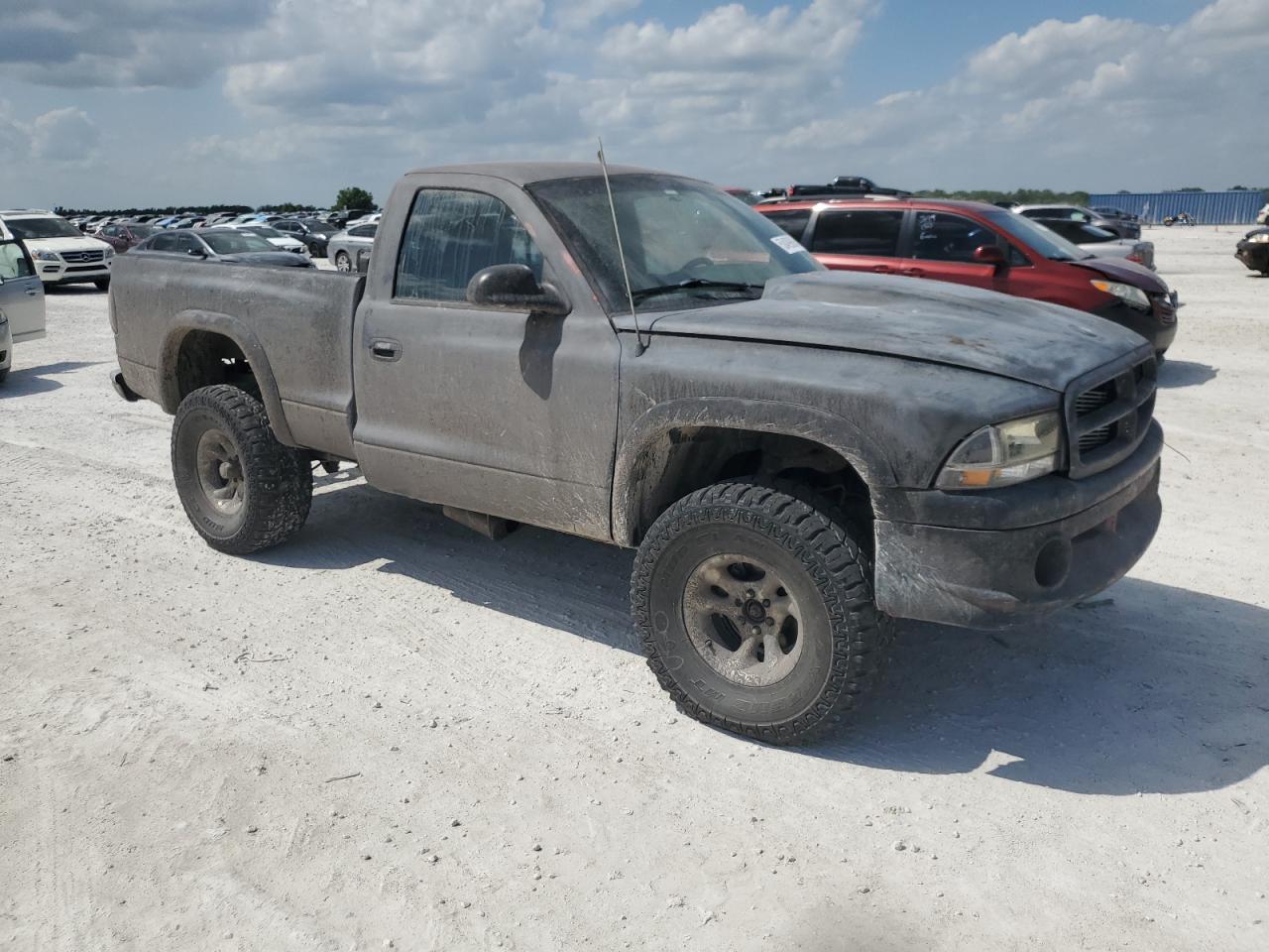 1B7GG26X2WS625524 1998 Dodge Dakota