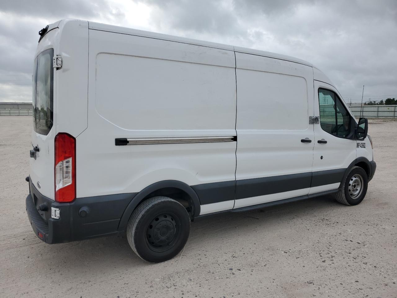 2018 Ford Transit T-250 vin: 1FTYR2CM4JKA47461