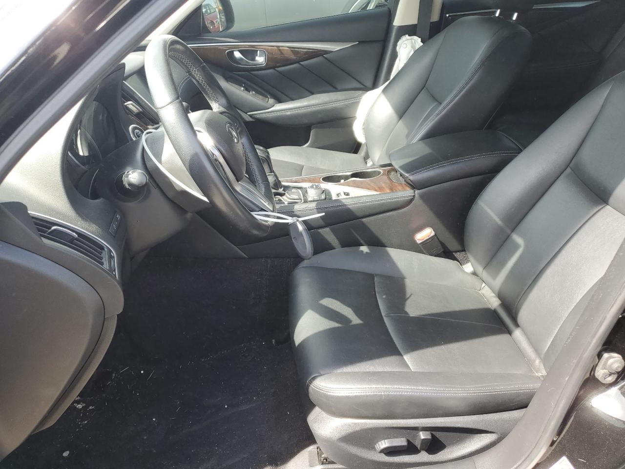 JN1EV7AP0JM363326 2018 Infiniti Q50 Luxe