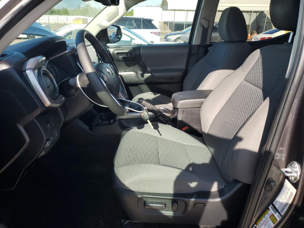 3TMCZ5AN2NM482369 2022 Toyota Tacoma Double Cab