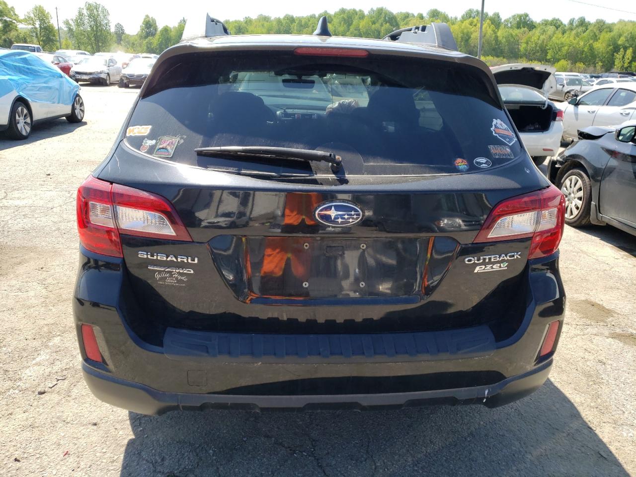 4S4BSAFC8H3272232 2017 Subaru Outback 2.5I Premium