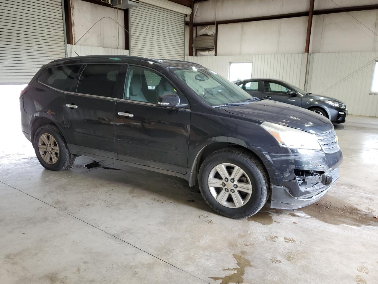 1GNKRHKD8EJ372529 2014 Chevrolet Traverse Lt