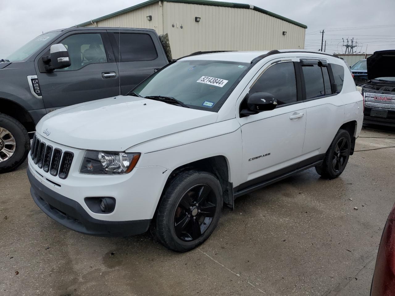  Salvage Jeep Compass