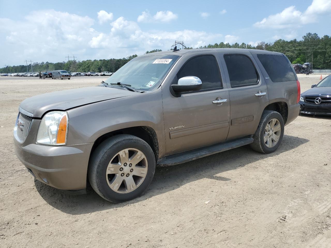 1GKS1CE07BR382773 2011 GMC Yukon Slt