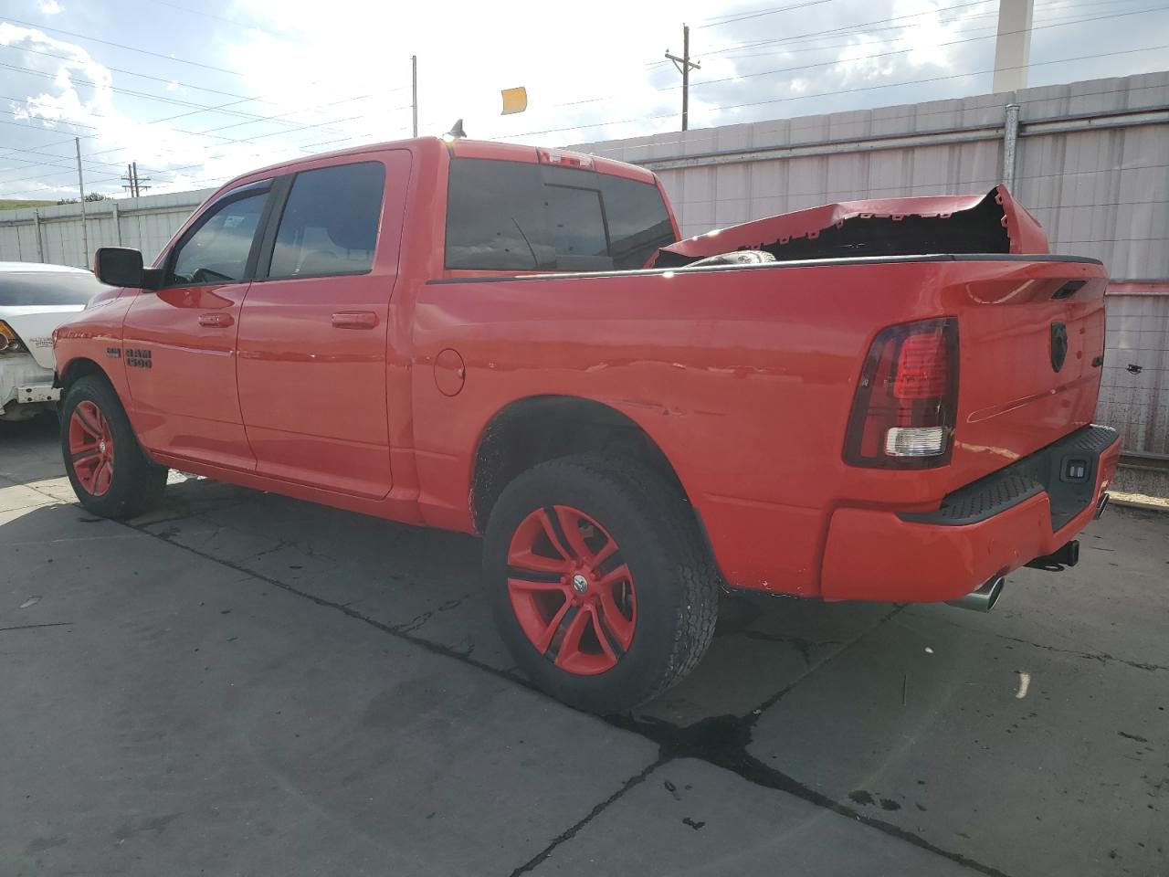 2016 Ram 1500 Sport vin: 1C6RR7MTXGS259756