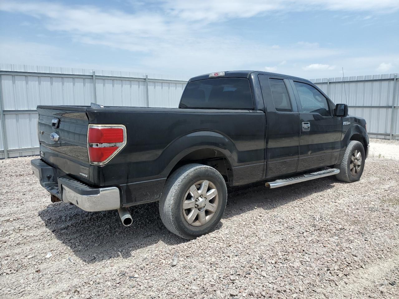 1FTFX1CFXDKD06659 2013 Ford F150 Super Cab