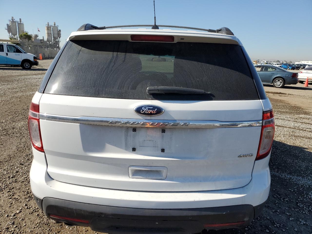 1FM5K8B84FGB52697 2015 Ford Explorer