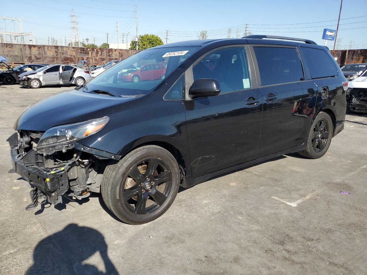 5TDXZ3DCXLS024270 2020 Toyota Sienna Se