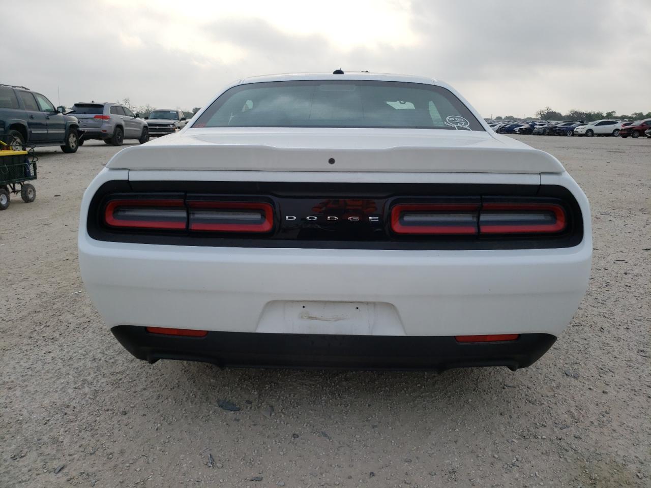 2C3CDZBT4JH265423 2018 Dodge Challenger R/T