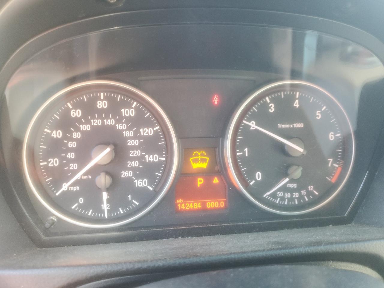 WBAVC93588K043099 2008 BMW 328 Xi