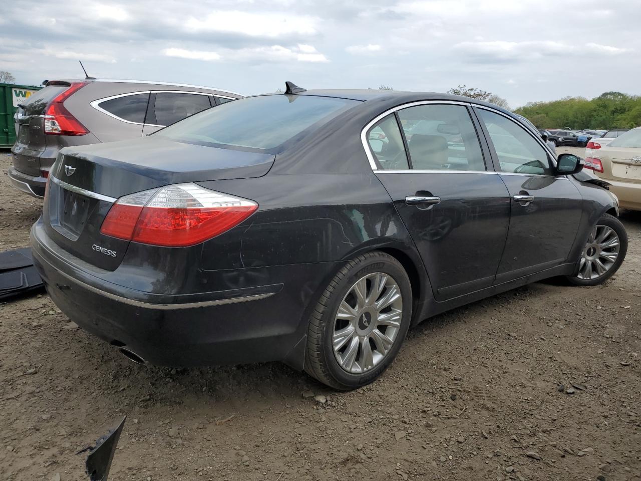 KMHGC4DE0AU073605 2010 Hyundai Genesis 3.8L