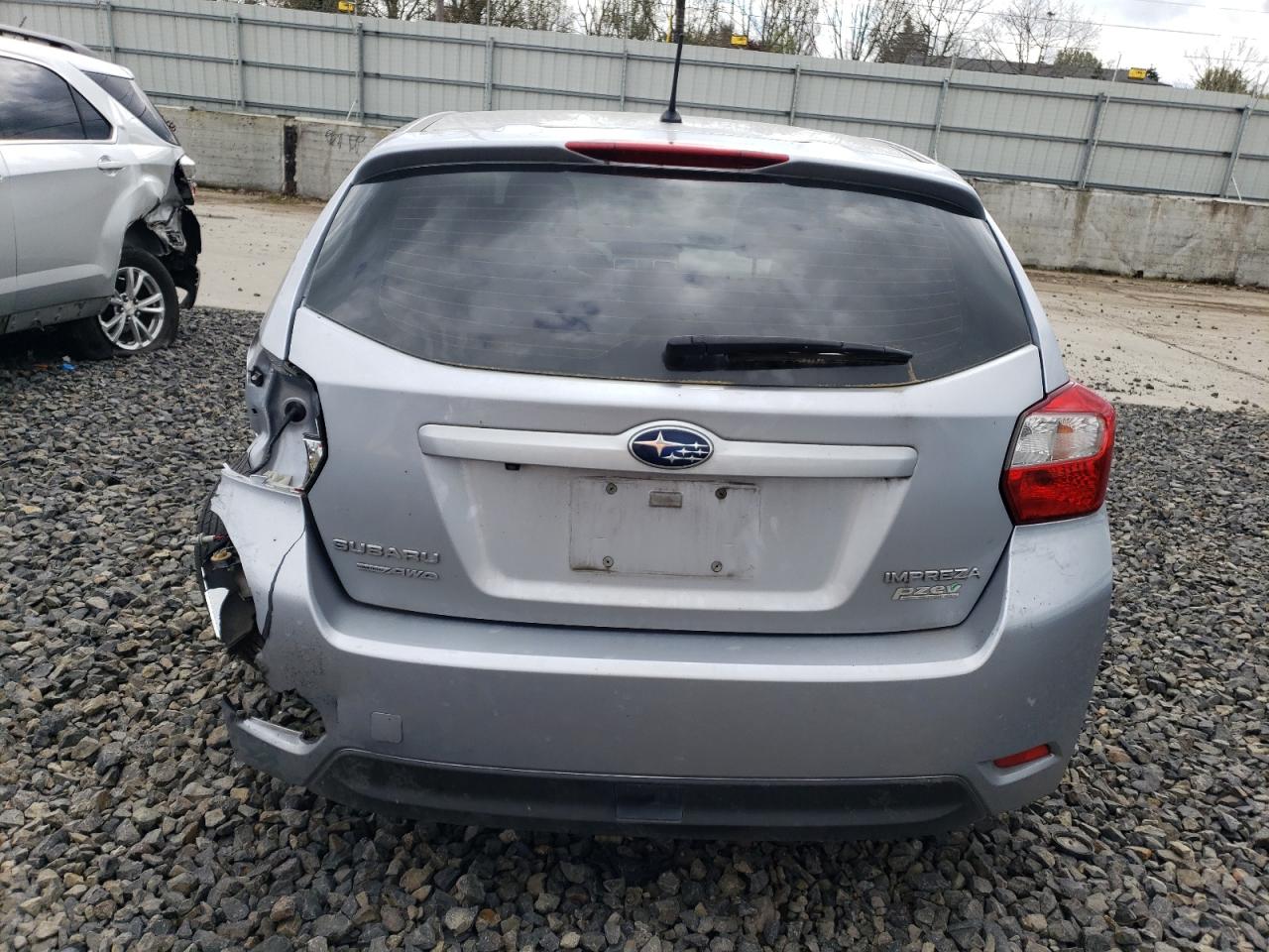 JF1GPAC63F8252518 2015 Subaru Impreza Premium