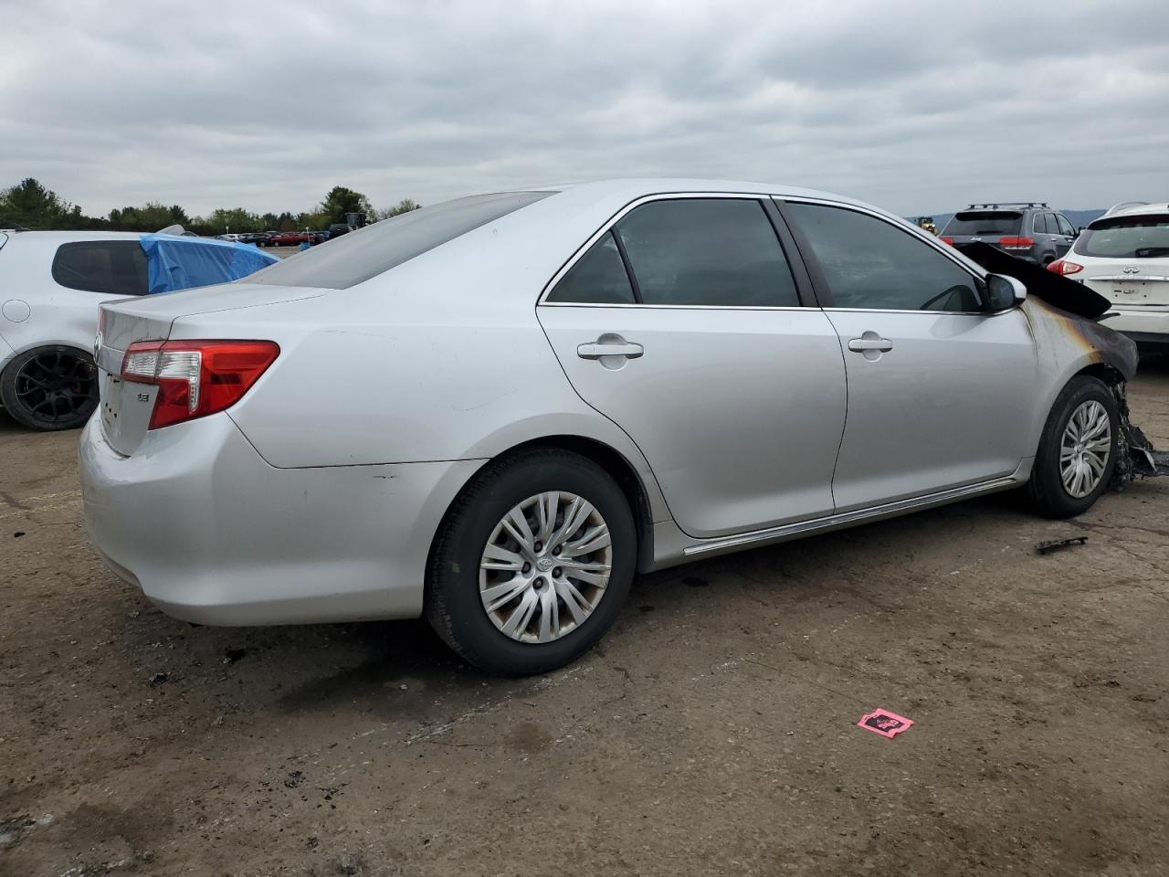 4T4BF1FK2ER431530 2014 Toyota Camry L