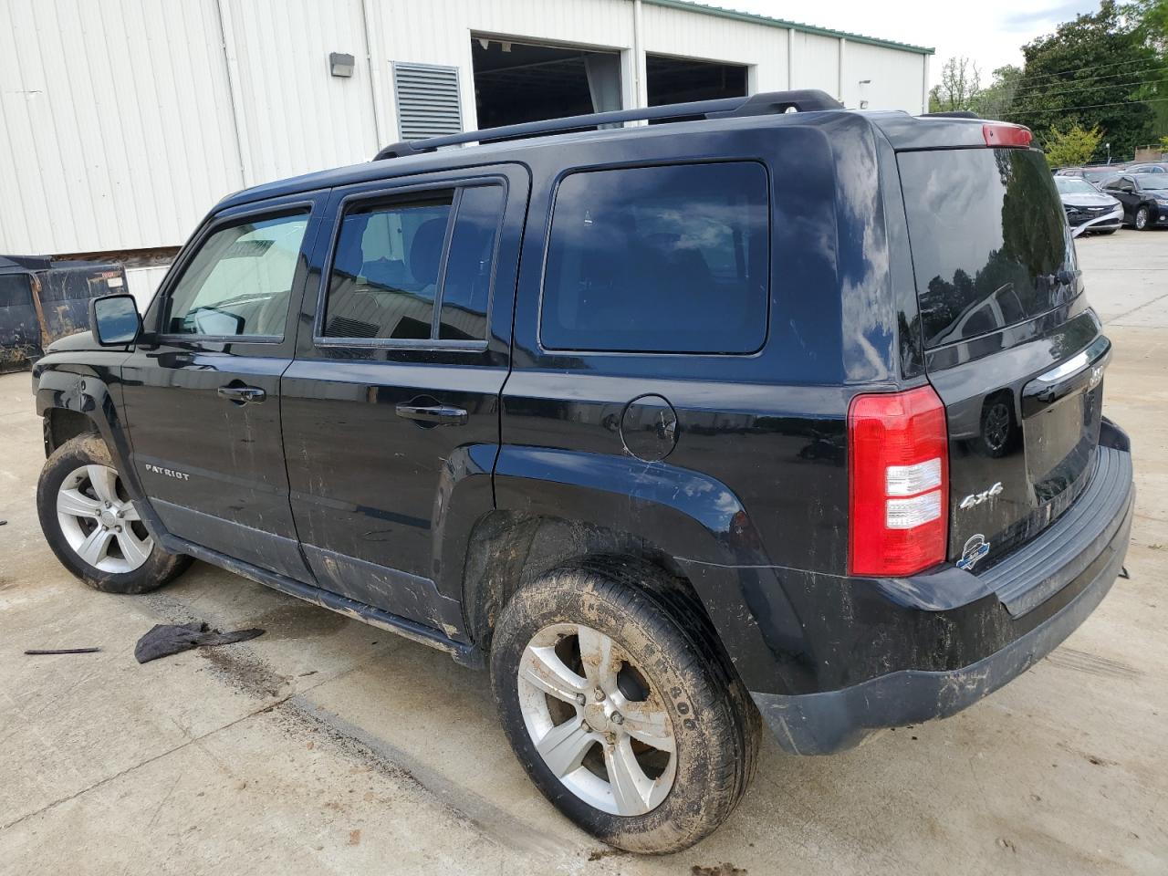 Lot #2921523731 2017 JEEP PATRIOT SP