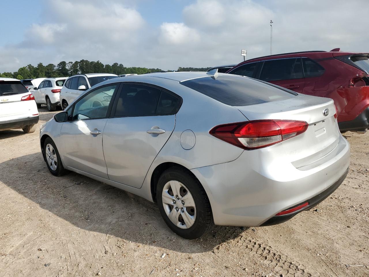 2017 Kia Forte Lx vin: 3KPFK4A78HE152201