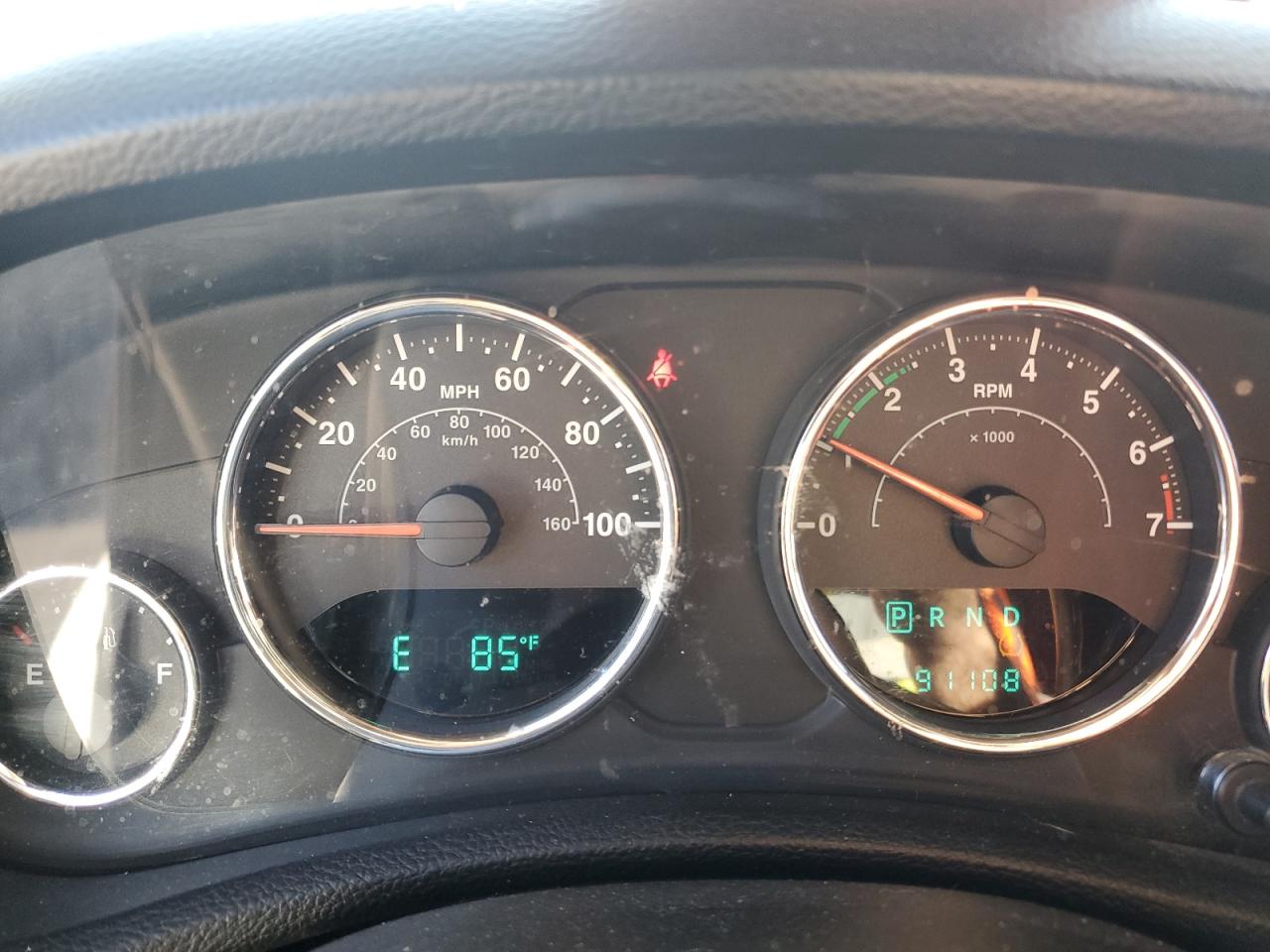 1C4BJWDG7DL688180 2013 Jeep Wrangler Unlimited Sport