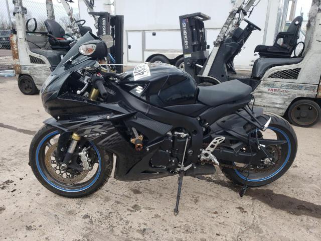 2011 SUZUKI GSX750 - JS1GR7MA3B2103561