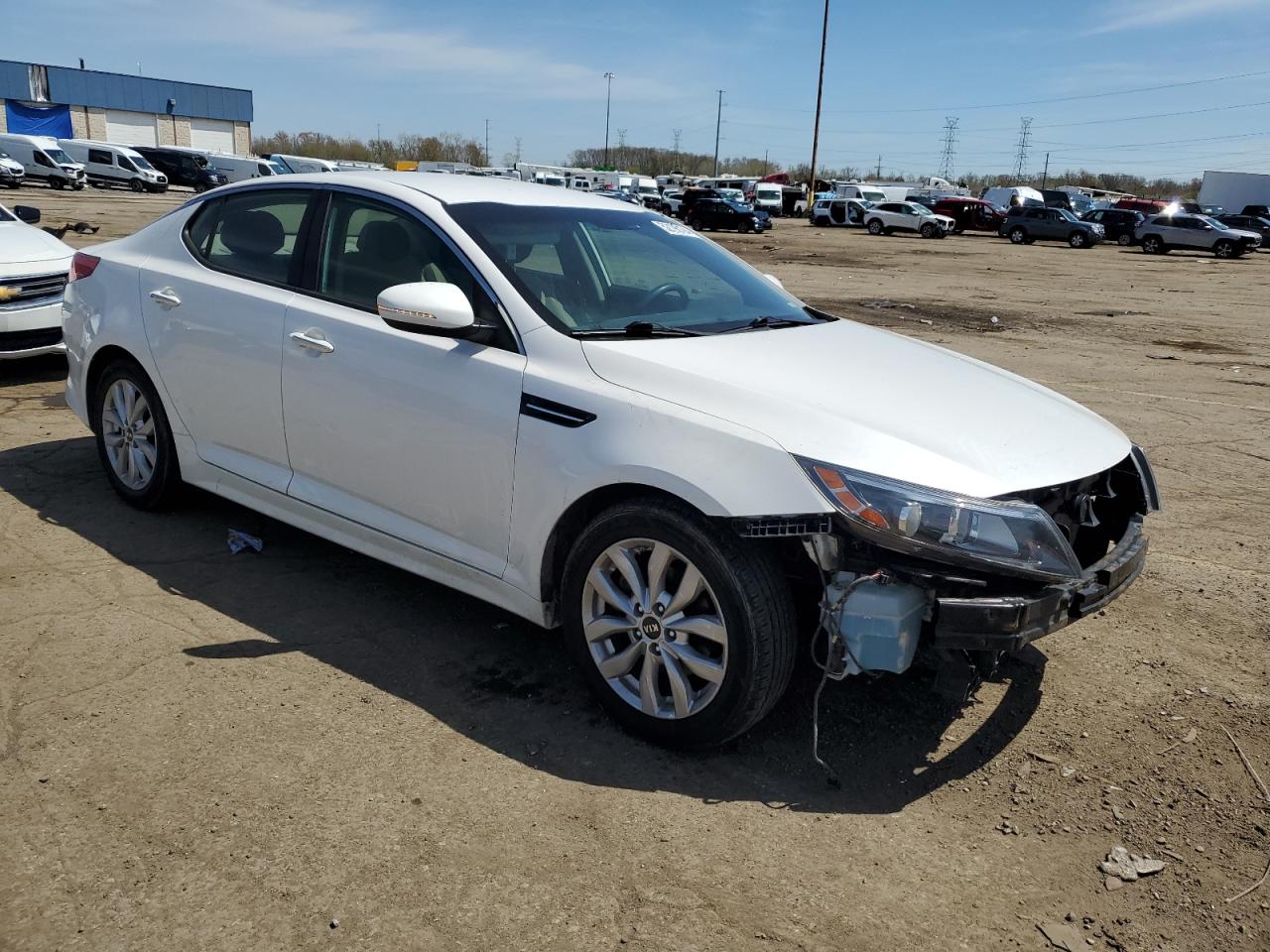 KNAGM4A72F5617995 2015 Kia Optima Lx